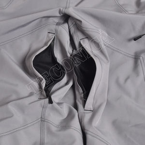 Pantalon d'hiver imperméable gris super ample avec poches cargo, doublure en polaire et revers élastiques pour les activités de plein air - Product Image 6