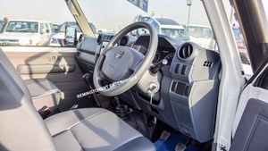 Toyota Hardtop Cruiser Series 2021, pick-up 4x4 tout-terrain, voitures neuves et d'occasion, transmission manuelle, conduite à droite et à gauche - Product Image 5