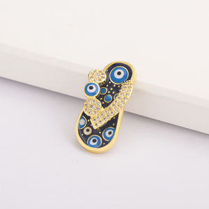 Dijes de Moda QIKU con Forma de Zapatilla, Chapados en Oro de 18K, con Circonita, para Hacer Collares, Venta en Línea - Product Image 4