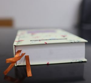 Bulk Offset Religious <b>Book</b> Printing Services Perfect Binding Hardcover Golden UV Foil Leaflet Corrugated Board Hard Cover - Product Image 5