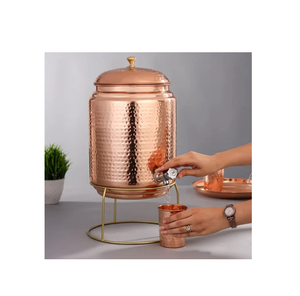 Olla enfriadora de agua Premium de cobre 100% con soporte de latón perfecto para acampar y dispensador de agua potable y olla - Product Image 2