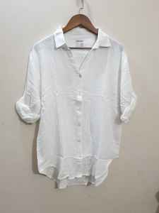 Tops informales sólidos a cuadros sueltos para mujer, camisa tejida con botones de solapa de manga larga de longitud corta con dobladillo Irregular, tejido transpirable - Product Image 2