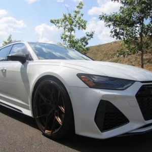 Audi RS 6 Avant 4.0T quattro Avant 2023, Construido para Satisfacer las Expectativas - Product Image 1