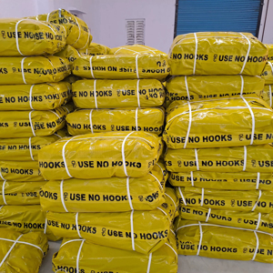 Rouleau de bâche en PE résistant aux UV imperméable à l'eau à usage extérieur et industriel, de tailles personnalisées, style uni - Product Image 1