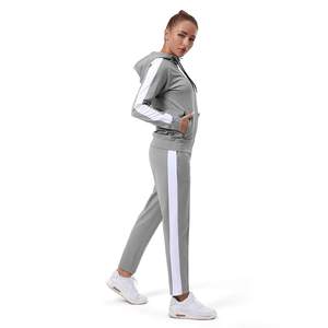 Conjunto Deportivo Gris con Capucha para Mujer, Sudadera Larga con Pantalones Jogger a Juego, Bloques de Color, Cierre de Cremallera y Bolsillos Laterales - Product Image 1