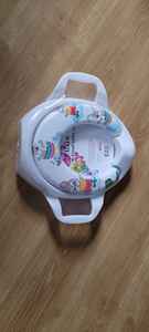 2025 adaptateur de siège d'entraînement de pot de voyage en Silicone fabriqué en Turquie poignées de garde-boue en forme de pomme antidérapant porte de bébé salle de bain - Product Image 4