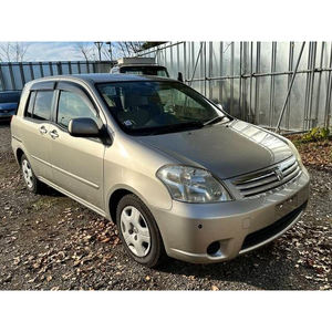 Used <b>Toy</b>-ota Raum MPV Fully Serviced, Stylish Design, and Ready to Drive with Confidence - Product Image 2