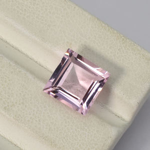 Morganite pêche carré princesse coupe 6 mm à 9 mm tailles facettes rose laboratoire pierres précieuses en vrac pour la fabrication de bijoux - Product Image 6