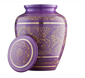 Urna Funeraria de Latón Grabada de Estilo Americano/Europeo, Color Morado Antiguo, para Guardar Cenizas de Adultos - Product Image 2