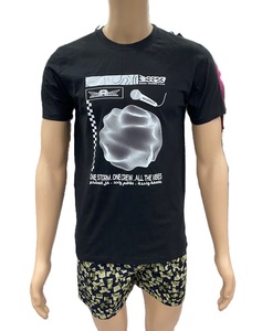 Camiseta promocional para hombre 100% algodón Calidad Premium Color sólido Personalizable Estampado de alta intensidad Fabricado EN LA India. - Product Image 1