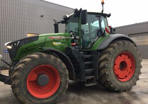 Tractores Fendtt 724 Vario Usados con Turbo y Intercooler, Aspiración, Tracción 4x4, Transmisión de Engranajes, 240HP, Alta Productividad, en Venta - Product Image 2
