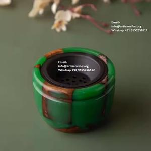 Brûleur arabe en cuir Mabkhara en bois fait à la main avec couvercle encens et diffuseur d'aromathérapie pour usage religieux - Product Image 3