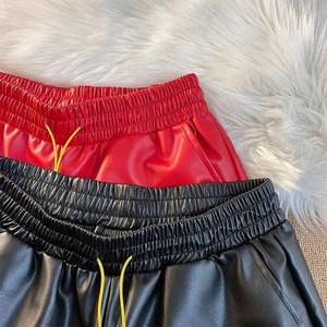 Pantalones cortos de cuero bordados personalizados para hombres Pantalones cortos de cuero - Product Image 2