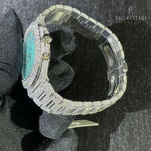 Reloj Moissanite para hombre Totalmente helado Lujo Diamante Brillo Impermeable Pulsera de acero inoxidable Construido para momentos de moda - Product Image 3