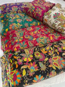 Nueva Tela de Seda Crepé Natural Pura con Estampado de Posición Actualizado para Ropa de Mujer de Proveedor Indio - Product Image 2