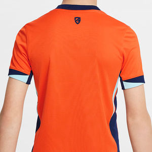 Nouvelle arrivée 100% Combinaison de football en polyester Maillot de football de qualité supérieure avec fonction de séchage rapide pour les équipes et les vêtements de sport pour adultes - Product Image 4