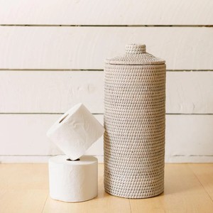 Porte-rouleau de papier toilette en rotin avec couvercle, accessoires de salle de bain, panier de rangement tissé pour la maison et les hôtels - Product Image 4