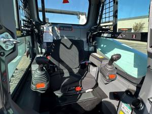 ชุดเกียร์ T76รถตักตีนตะขาบ PKG-CAB ดีลักซ์พร้อมส่วนประกอบหลักของเครื่องยนต์ - Product Image 6