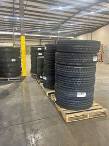 Pneu de camion lourd radial TBR, capacité de charge de 200 %, état neuf, plus résistant, 215/65R16C-8PR, caoutchouc naturel, marque de pneus chinoise, 3 ans - Product Image 3