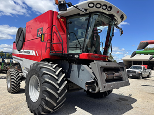 Cosechadoras Agrícolas Económicas, Cosechadora Massey Ferguson 9695, Maquinaria Agrícola, Compre Ahora, Lista para Enviar - Product Image 4