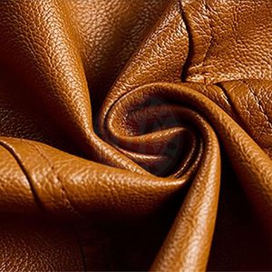 เสื้อแจ็คเก็ตหนังแท้สำหรับผู้ชาย สไตล์แฟชั่นใหม่ กระดุมแบบปกปิด คอตั้ง โลโก้ด้านหน้า ให้ความอบอุ่น แห้งเร็ว ระบายอากาศได้ดี เหมาะสำหรับฤดูหนาว - Product Image 5