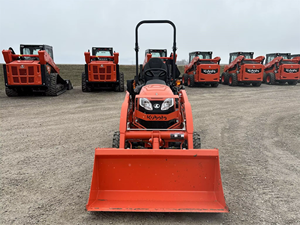 Mini Tractor Kubota BX23S 4WD con Cargador Frontal y Retroexcavadora |   Tractor Agrícola Compacto de 23 HP, Tractor Subcompacto 4x4 con Cargador - Product Image 6