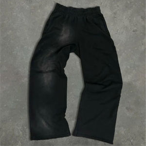 Custom Heavyweight Men's Zipper Hoodie Tracksuits Cropped <b>Oversized</b> Windbreaker Hoodie & <b>Sweatpants</b> For Men's Winter Wear - Product Image 4