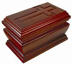 Urnas de cremación de madera hechas a mano modernas al por mayor urnas de entierro funerario decorativas para hombre y mujer a bajo precio - Product Image 5