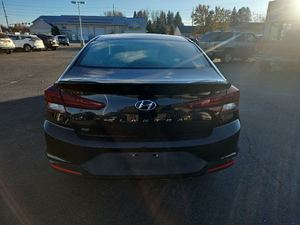 Hyun-dai Elantra SE SUV 2020, Tracción Delantera, Motor 4L, Opciones de Caja de Cambios Automática y Manual, Asientos de Cuero, Aleación de Aluminio, ACC Disponible, Luz - Product Image 5