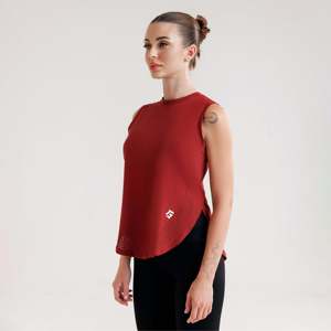 Endura Move Tee Outdoor Sports Vest in Maroon - Product Image 3