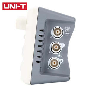 Générateur de signaux et fréquencemètre UNI-T UTG962E à double canal 200MS/s 14 bits et générateur de formes d'onde arbitraires Lexso 60MHz - Product Image 5