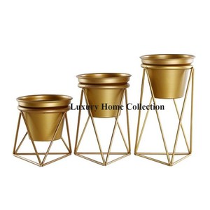 Jardinières en métal poli brillant argenté de grande forme pour la décoration d'articles de jardin et l'affichage de fleurs du fabricant indien - Product Image 5