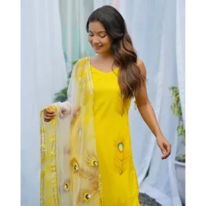 Conjunto de traje Morpankh amarillo para mujer, estilo vintage, tradicional, étnico, tejido de rayón, bordado liso, de secado rápido, holgado, festivo - Product Image 1