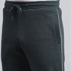 Trajes Deportivos Personalizados al por Mayor para Hombre, Nuevo Diseño, Secado Rápido, Transpirables, Ligeros, Ecológicos, Casuales, con Logotipo Personalizado para Gimnasio - Product Image 2