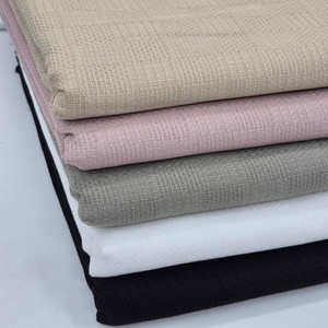 ผ้าฝ้ายพรีเมียม100เปอร์เซ็นต์สำหรับการผลิตเสื้อผ้าวัสดุเนื้อนุ่มทนทานสั่งซื้อจำนวนมาก50เมตร - Product Image 4