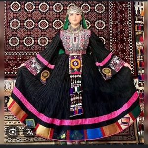 Nouvelle dernière robe traditionnelle afghane brodée à la main pour femmes au tarif de gros dans toutes les tailles et couleurs personnalisables 2025 - Product Image 2