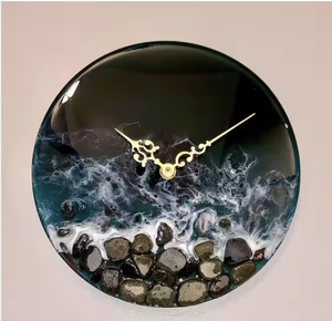 Horloge murale en résine époxy de haute qualité Restaurant et logo personnalisé Décoration intérieure Horloge murale en bois en résine d'Inde - Product Image 2