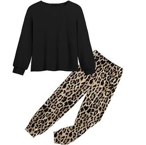 Conjuntos Deportivos de Dos Piezas para Niños, Diseño Moderno 2026, Tie Dye Personalizado, Venta al Por Mayor, Trajes Deportivos Ajustados para Niñas - Product Image 2