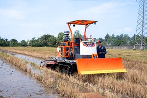Tractor de orugas turbo HOGICO HG-80VN de 80HP, equipo agrícola diésel de alta resistencia para terrenos fangosos - Product Image 6