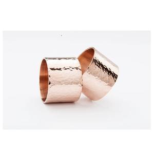 Élevez les tables de mariage avec des ronds de serviette métalliques minimalistes simples faits à la main avec un style de conception occidentale moderne - Product Image 3