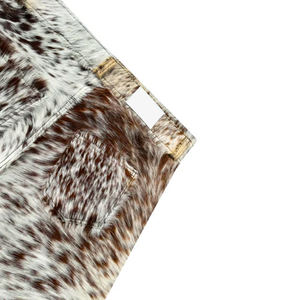 Pantalones cortos de pelo de cuero genuino para hombre bordados con botones hechos en Pakistán-Venta en línea - Product Image 4