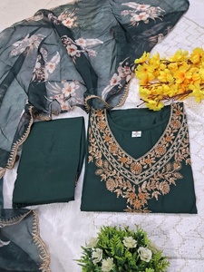 Broderie Séquence Travail Kurti Pantalon & Dupatta Ensemble pour Festival et Fête Porter des Vêtements Ethniques Femmes Kurta Pantalon Ensemble - Product Image 5