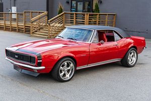 Chevrolet Camaro RS/SS Coupé 1967 Usado en Buen Estado, Restaurado y Modificado para Viajes por Carretera, Transmisión Manual de 6 Velocidades Tremec, Motor LS1 V8, Techo Completamente de Vinilo - Product Image 2