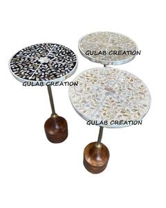 Table basse incrustée de nacre artisanale avec base en bois massif Table centrale décorative pour salon et intérieurs de maison - Product Image 1