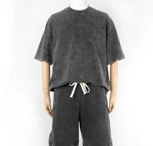 กางเกงขาสั้นผู้ชายเอวกลางผ้าคอตตอนหนานุ่มพรีเมียม ดีไซน์วินเทจฟอกสีแบบแอซิดวอช แห้งเร็ว ระบายอากาศได้ดี รับสกรีนโลโก้ - Product Image 6