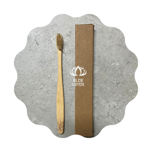 MEILLEUR PRIX BROSSE À DENTS EN BAMBOU ÉCOLOGIQUE VIETNAM BROSSE À DENTS EN BAMBOU À POILS DOUX TOP TENDANCE 2024 DE BLEU LOTUS - Product Image 1