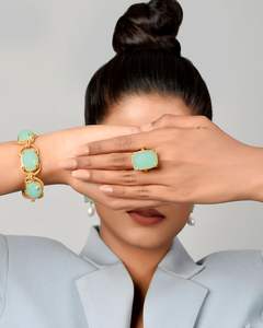 Bague en laiton plaqué or avec pierre unique Aqua Calcédoine Forme carrée Fait à la main Déclaration Lunette Anneaux de réglage - Product Image 4