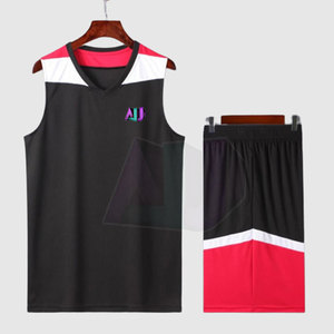 Uniforme de Baloncesto Personalizable de Talla Grande, Disponible al por Mayor, con Logotipo, Nombre y Número Personalizados, Absorbe la Humedad, Apto para Equipos - Product Image 1