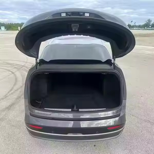 CLEAN 2024 Lucid Air Touring AWD Conduite à gauche Sièges en cuir Caméra arrière Écran tactile Phares au xénon - Product Image 3