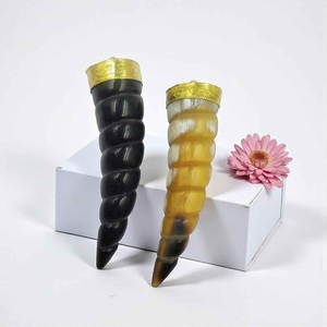 Pendentif en os de buffle fait à la main bijoux uniques pendentif en matériau naturel durable parfait pour élégant par glowin fashion - Product Image 2